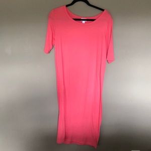 Form fitting t-shirt dress